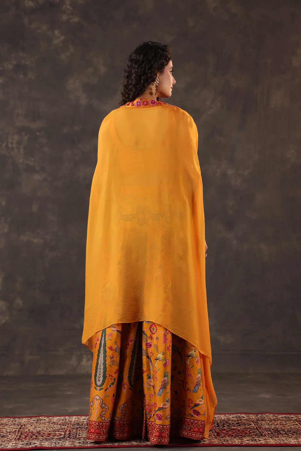 Printed Divider Pany with heavy Jacket - Yellow