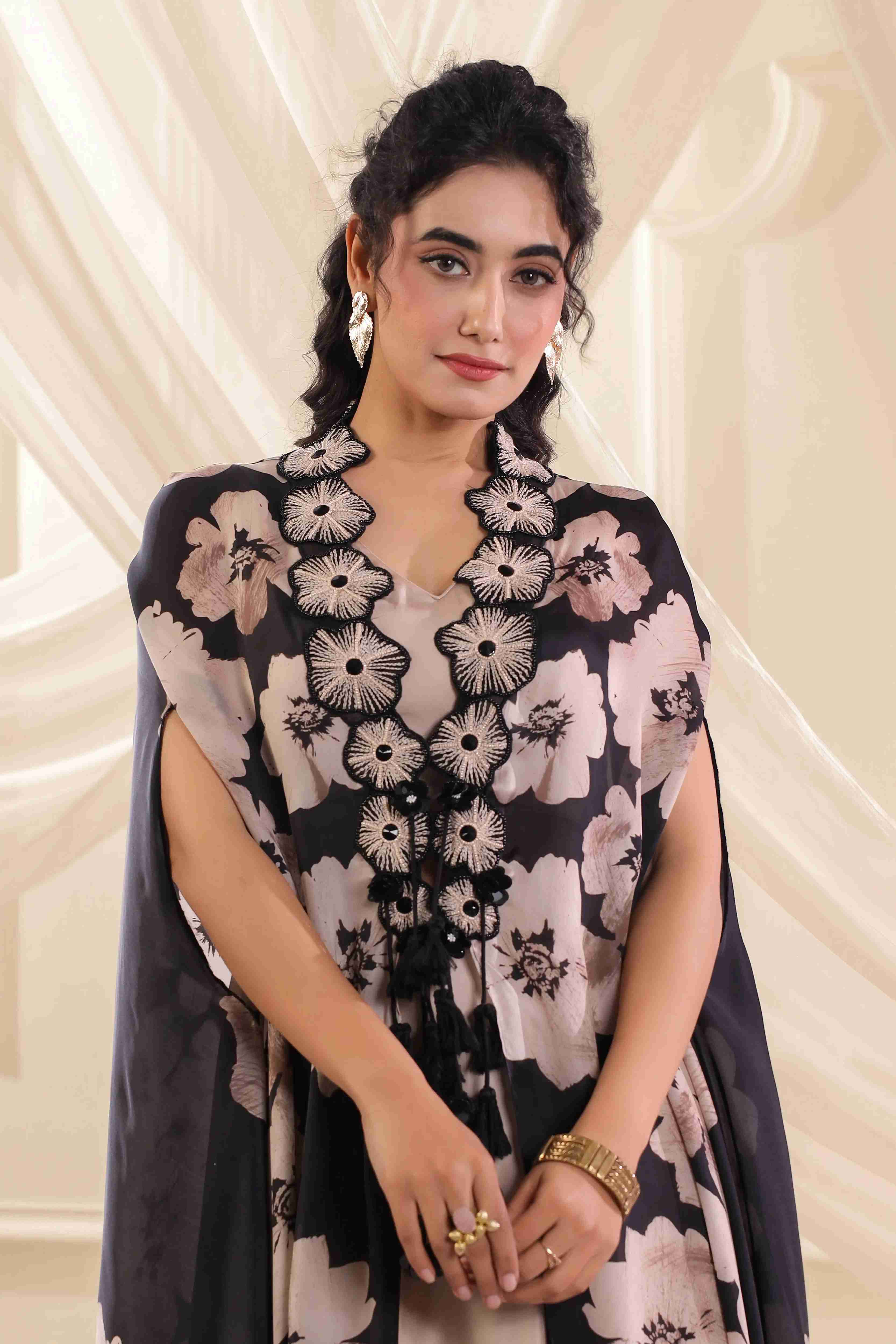 Emblished Floral Jacket Set - Beige