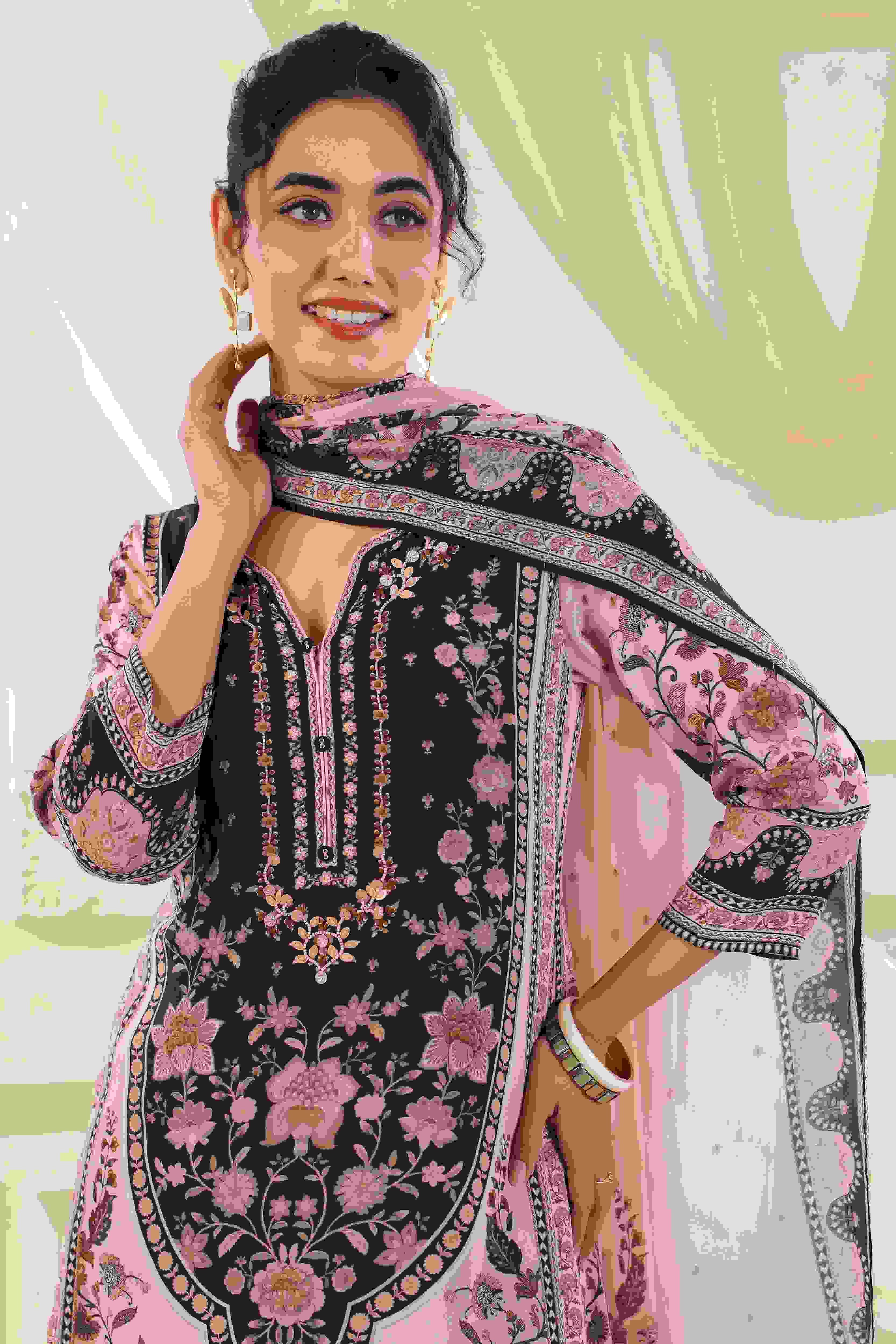 Black & Beige Salwar Kameez Suit Set - Viscose Crepe