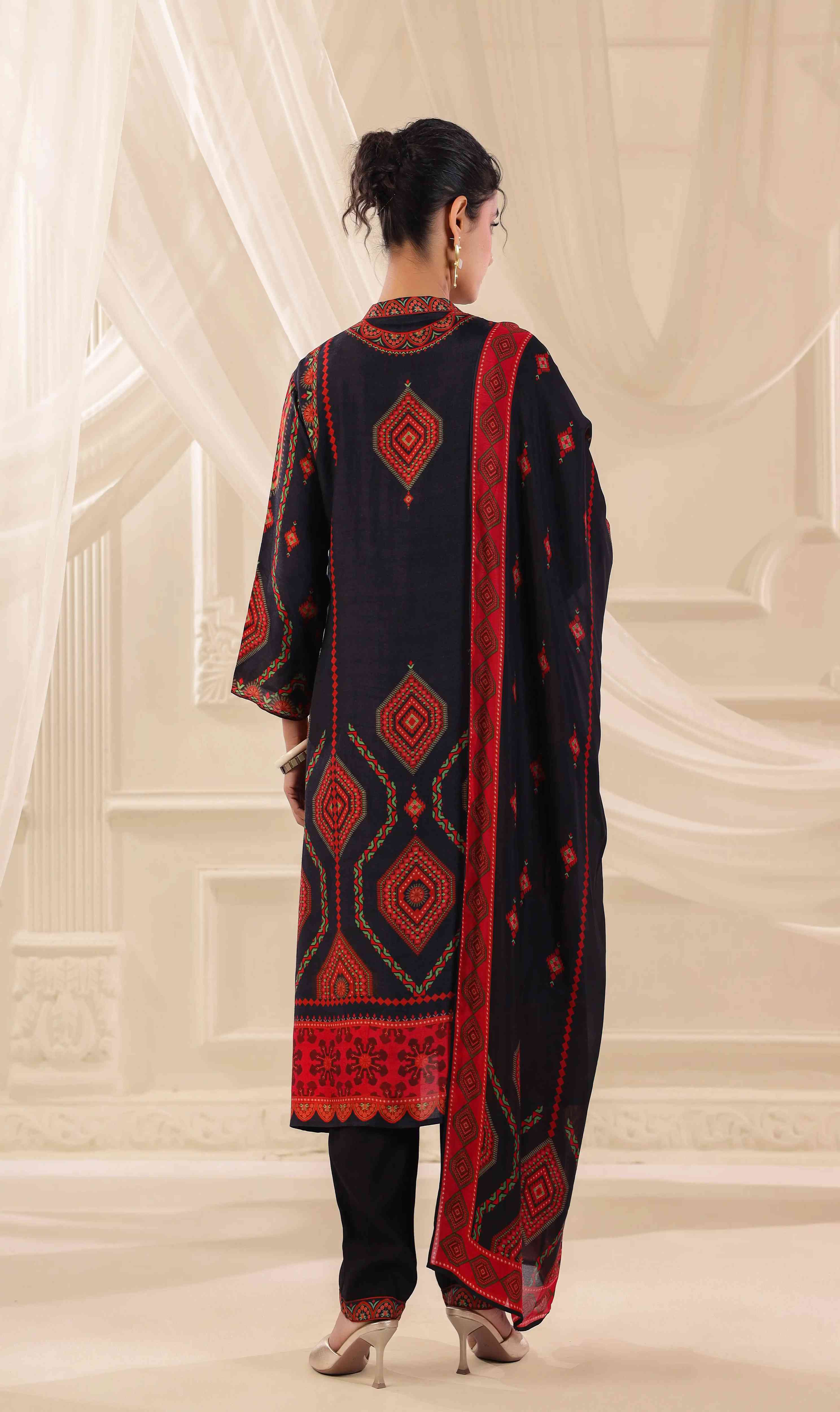Black & Red Salwar Kameez Suit Set - - Black & Red Material: – Top : Dola Silk