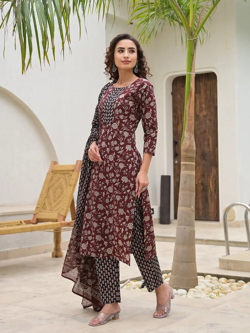 Eksilai Piping On Yoke Floral Print Maroon Cotton Kurta Set With Dupatta Set