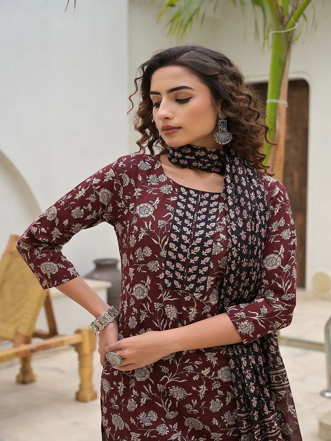 Yufta Piping On Yoke Floral Print Maroon Cotton Kurta Set With Dupatta Set